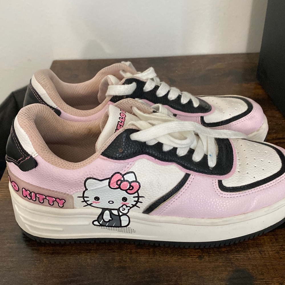 Shoes Hello Kitty